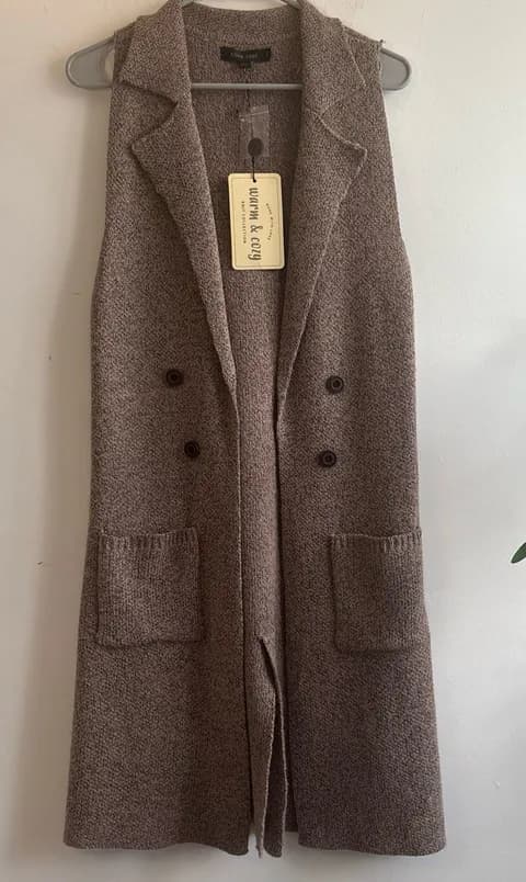Love Tree Sleeveless Long Knit Vest in Taupe Brown