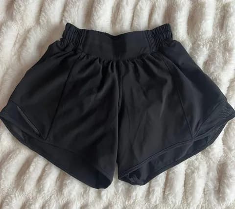 4” Low-Rise Hotty Hot Shorts