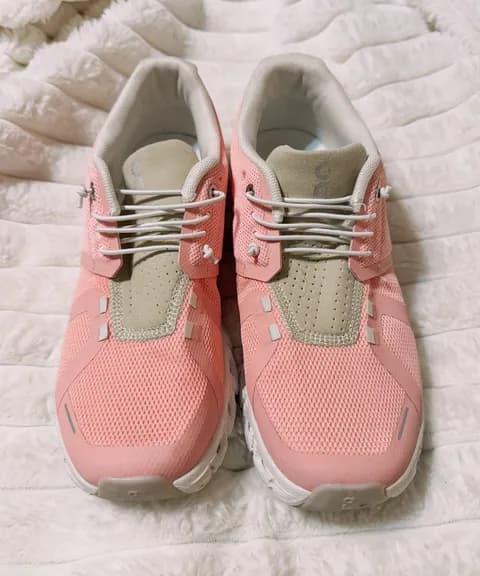 On Cloud Running Shoes