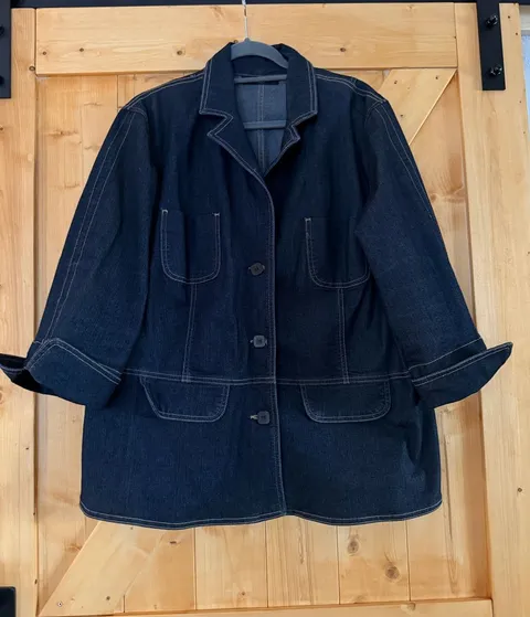 Apostrophe Woman Dark Wash Denim Jacket Size 20W Button Front Stretch Plus Size