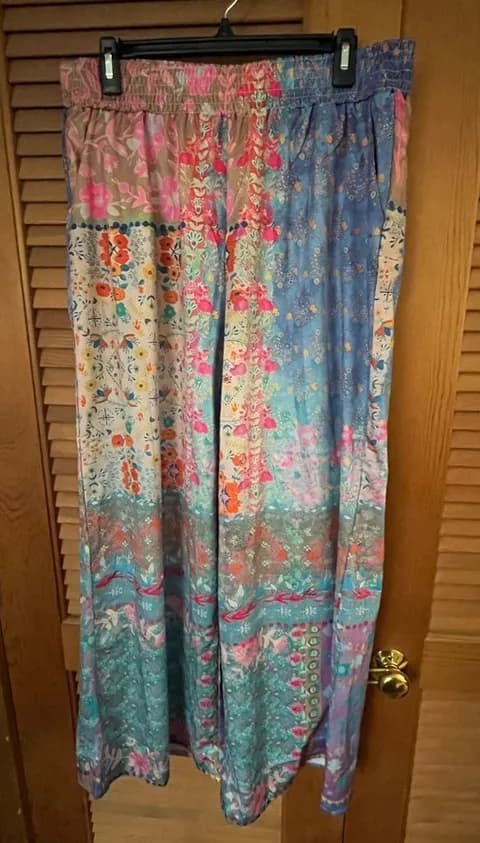 Flowy floral mixed design boho pants size xxl