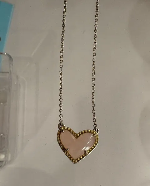 Kendra Scott Necklace