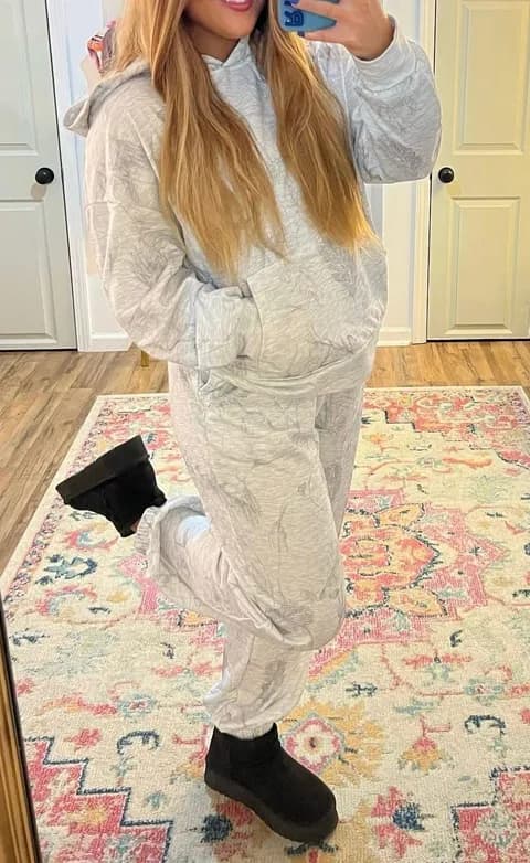 Boutique Two Piece Set Gray Size M
