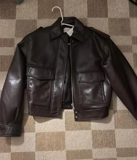 Aritzia leather bomber jacket “Croft”
