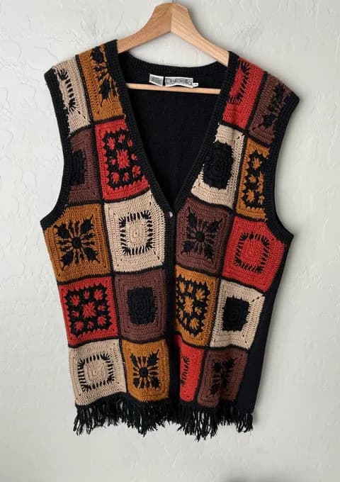 Vintage Grandma Knit Crochet Granny Square Fringe Button Up Vest Size Medium