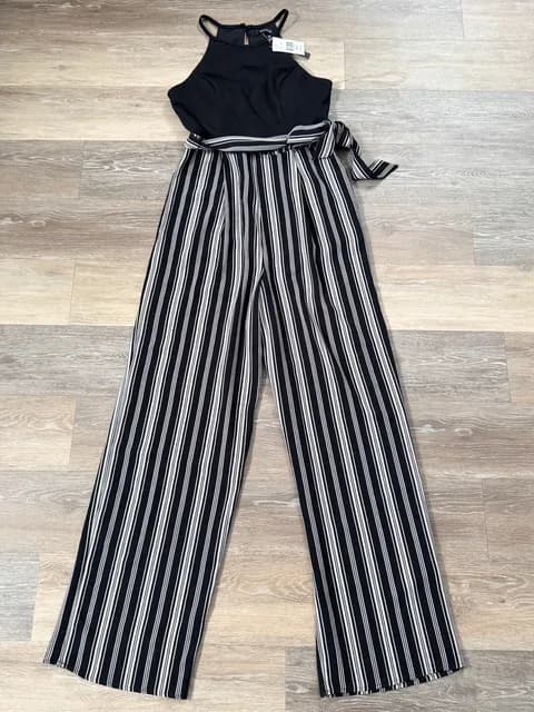 Speechless Sleeveless Jumpsuit Medium Black and Tan