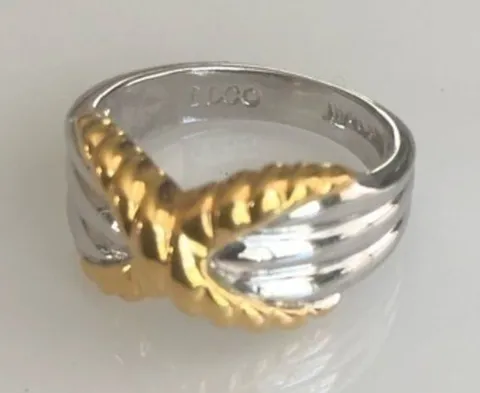 Vintage Edco Ring Size 4.75