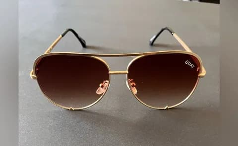 QUAY Aviator Women’s Sunglasses Gold Frame EUC