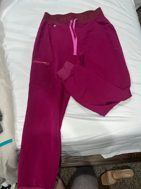 scrub set
