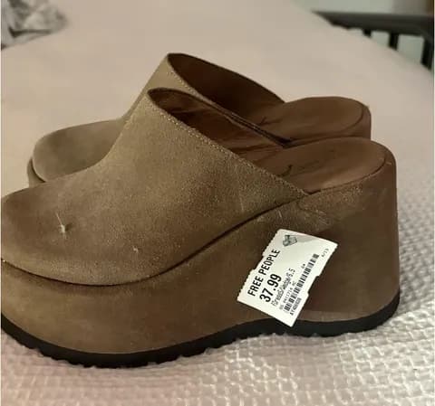 Free People Clogs