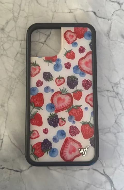 Wildflower Case iPhone 14