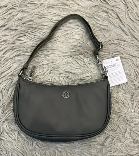 Lululemon city essentials mini shoulder bag 1L