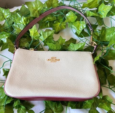Nolita 19 In Colorblock c8876