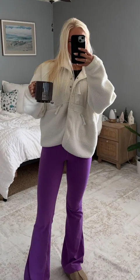 Super High Rise Flare Leggings