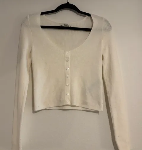 Abercrombie & Fitch Cream Ribbed Sweater