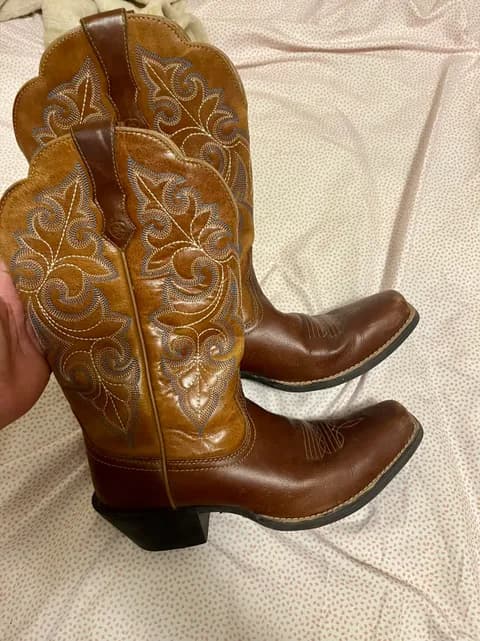 Cowboy / Cowgirl Boots