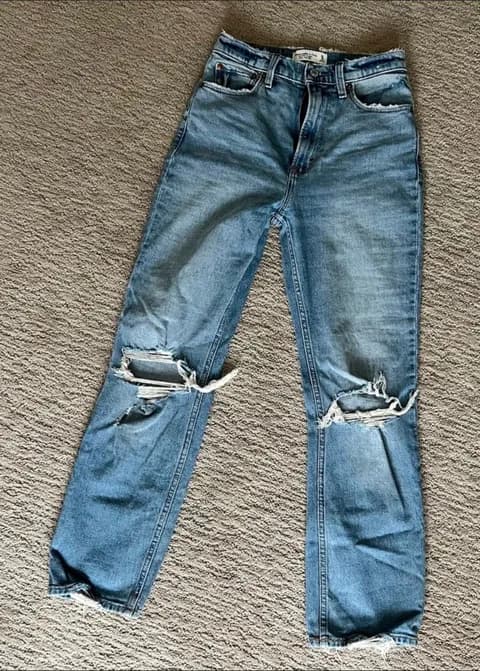Straight ultra high Rise jeans