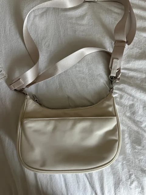 Lululemon City Essentials Shoulder Bag Small