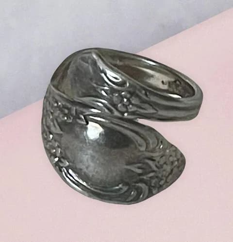 Vintage WM.A Rogers Oneida Silver Spoon Ring