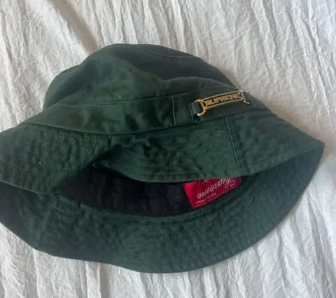 bucket hat