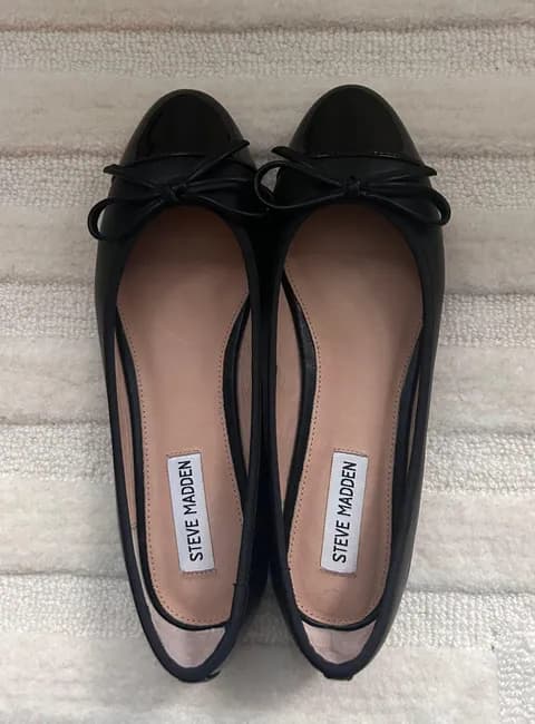 Black Ballet Flats
