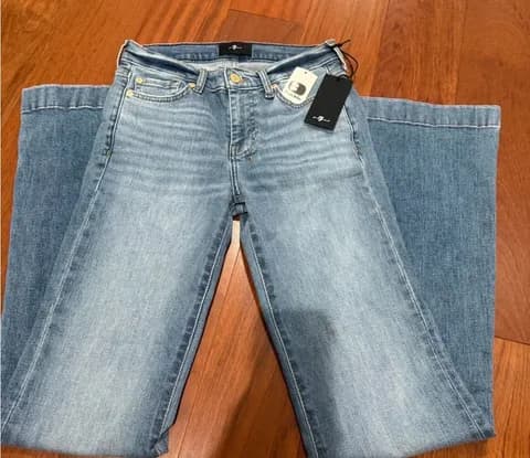 7 For All Mankind Dojo flare jeans in blue denim
Prophecy