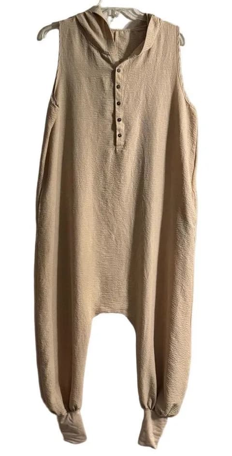 Woman’s Sleeveless Jogger Jumpsuit Tan Size XXL