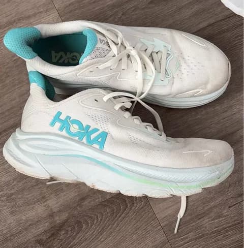 Hoka Clifton 10 Running Shoes