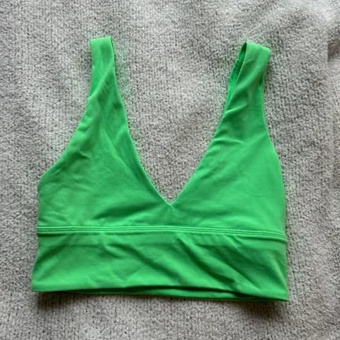 Align V Neck Sports Bra
