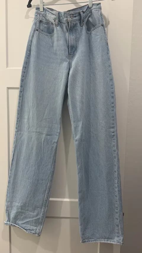 Abercrombie High-Rise Jeans