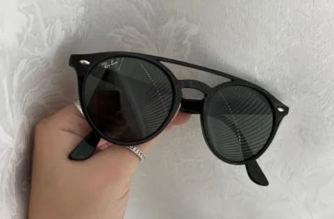 Black Round Sunglasses