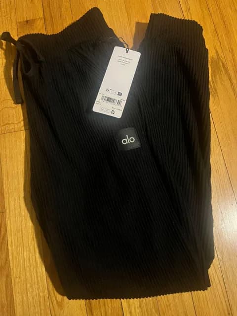 Alo Sweatpants