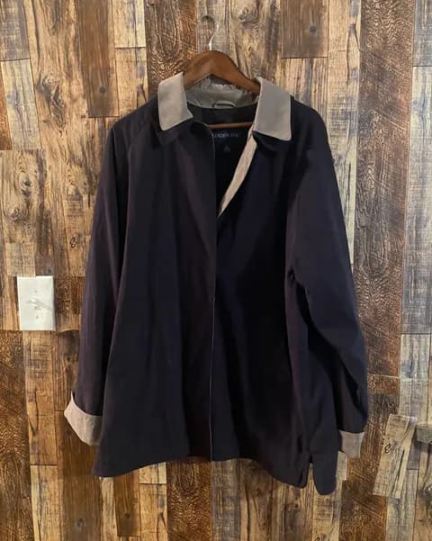 women's raincoat size large