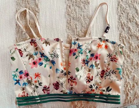 Victoria’s Secret Bralette / Bra