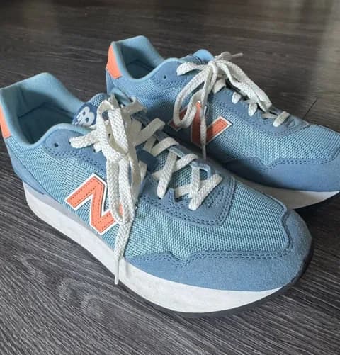 New Balance Sneakers
