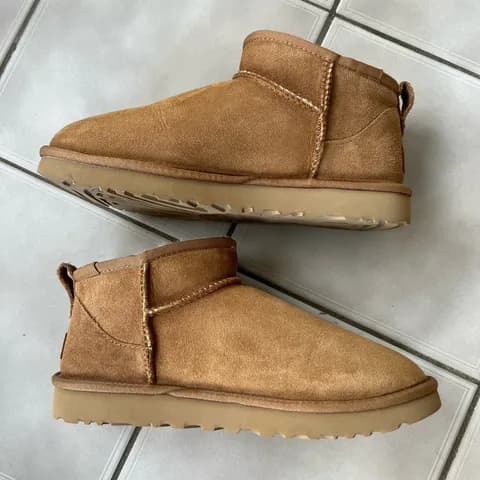Women’s UGG Classic Ultra Mini Boots 8