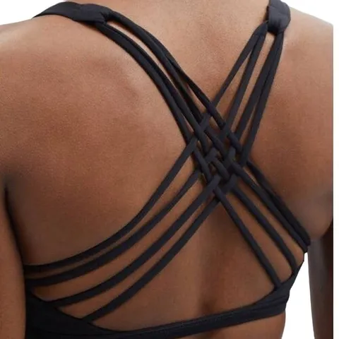 Lululemon Free To Be Bra Sports Bra Crisscross Strappy Scoop Neck Yoga Black 4