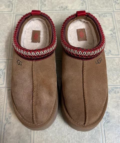 UGG Tazz Platform Slippers