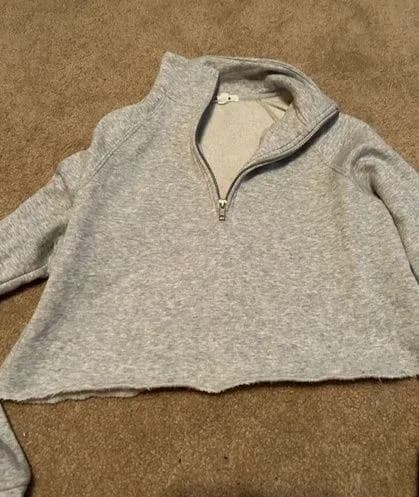 Grey Cropped half zip