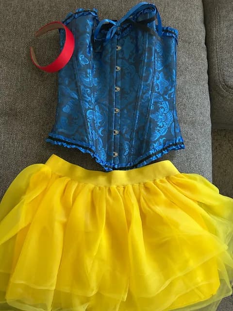 Snow White costume Blue