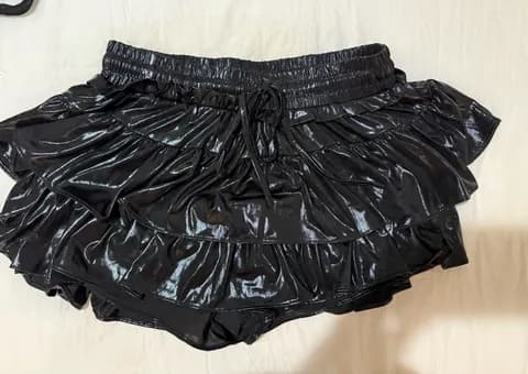 Black ruffle leather skirt