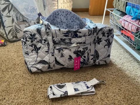 Medium Travel Bag
