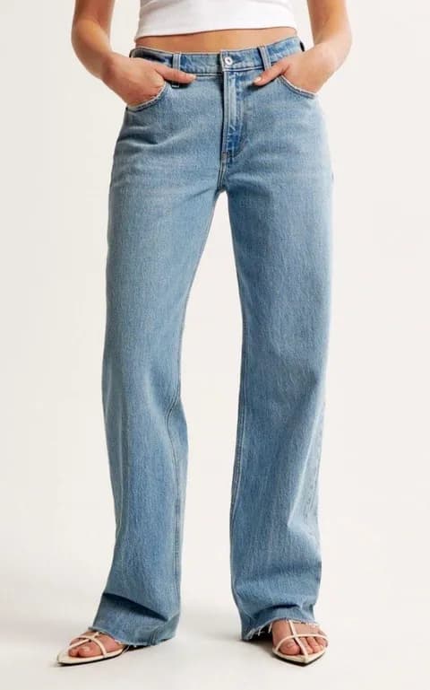Abercrombie Low Rise Baggy Jean