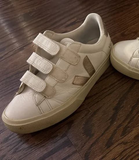 Veja Reece Leather 3-Strap Velcro Sneakers