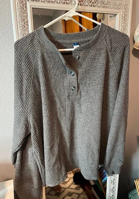 Old Navy Pullover