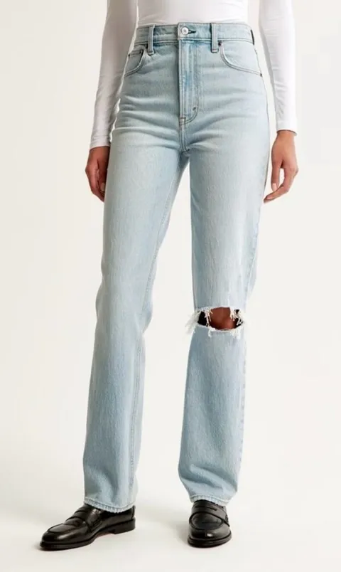 Abercrombie & Fitch 90s Straight Ultra High Rise Light Blue Jeans