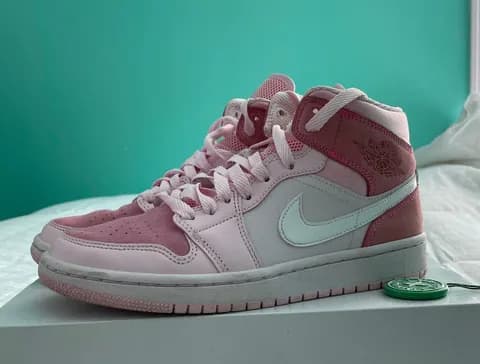 Air Jordan 1