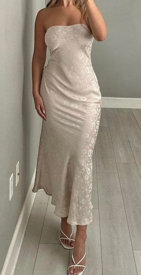 Salvin Maxi Dress