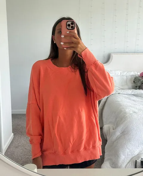 Oversized Crew Neck
