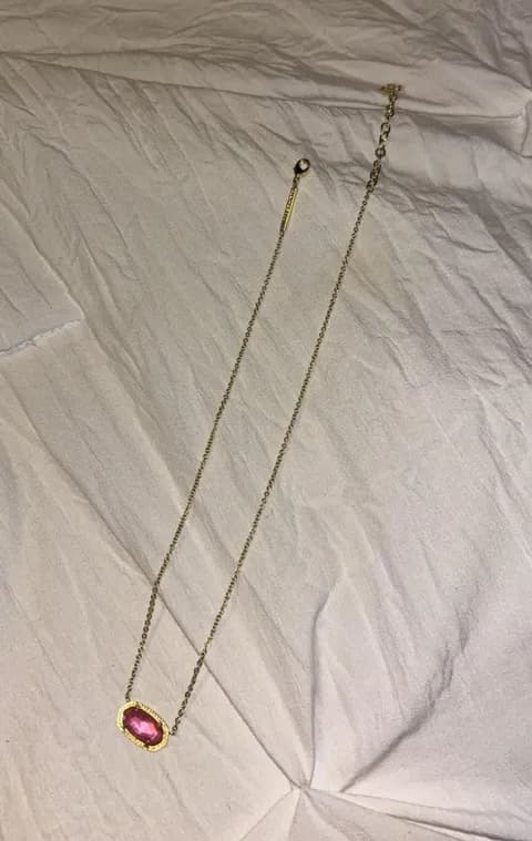 Kendra Scott Necklace